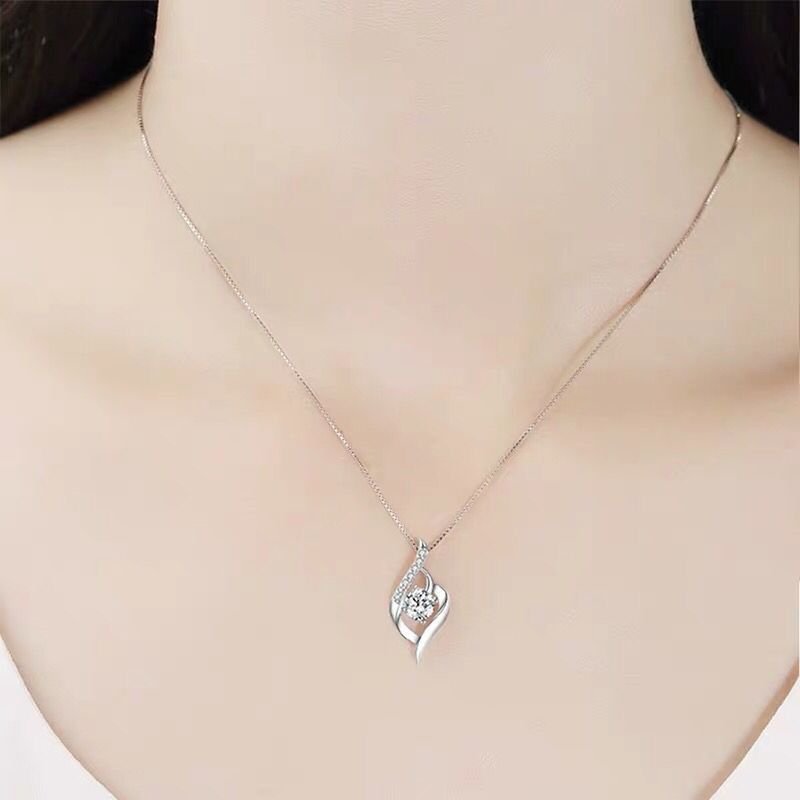 Silver Pendant Necklace Clavicle Chain Pendant Female Birthday Simple Diamond Love Girlfriend Valentine's Day Gift