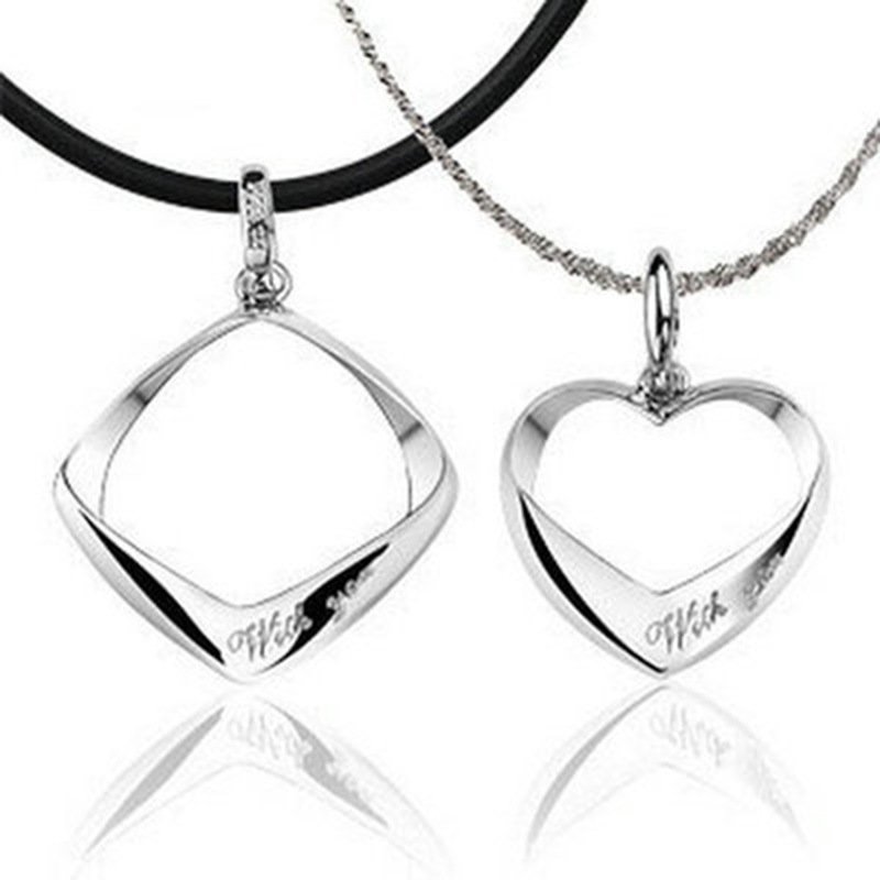 Couple necklaces for men and women creative heart-shaped square pendant with you clavicle chain lettering gift